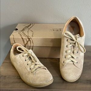 boc Payson Tan Desert Sneakers